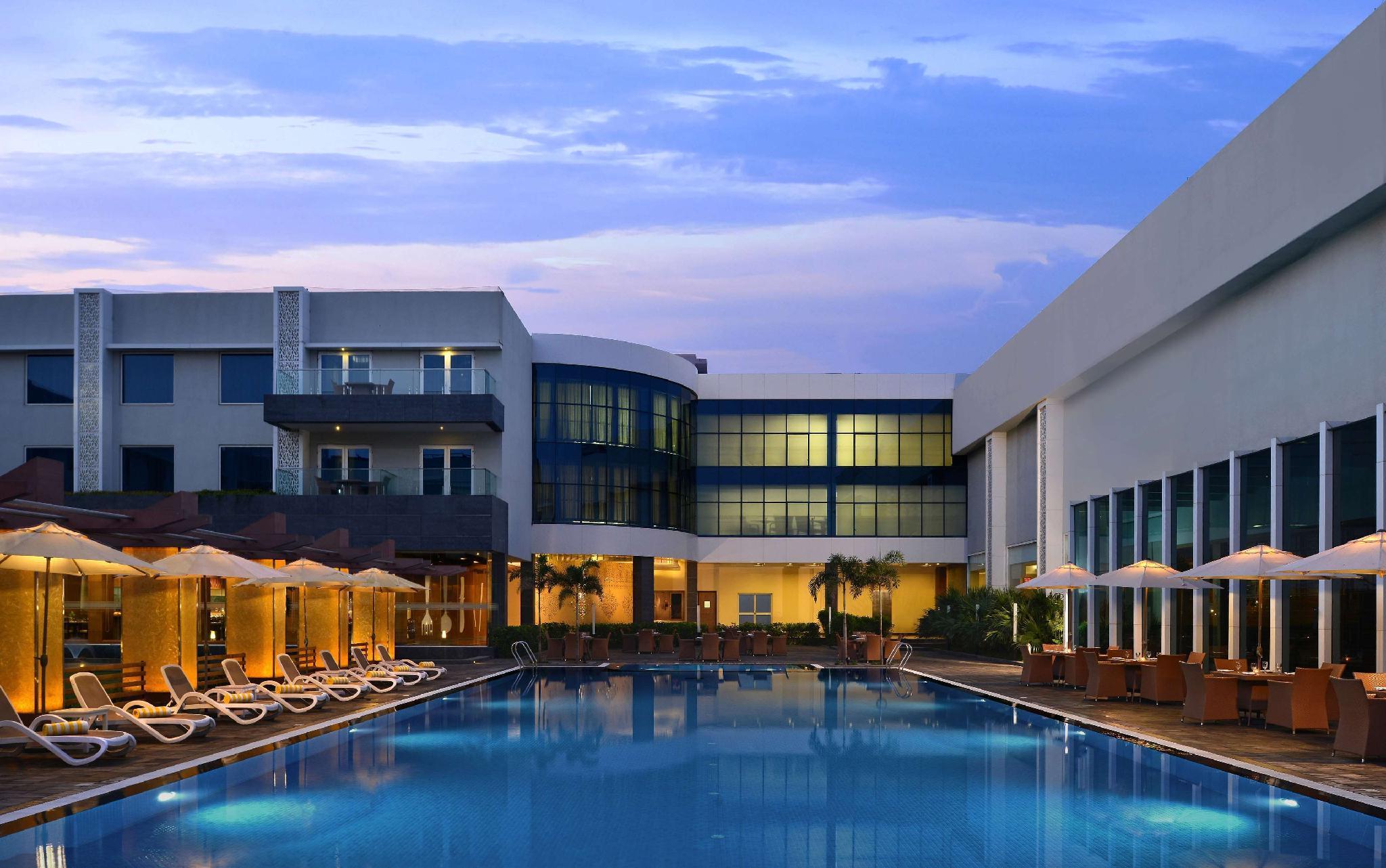 Radisson Resort & Spa Kandla Gāndhīdhām Esterno foto